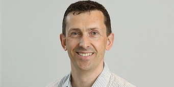 Portrait of Chris Warren
